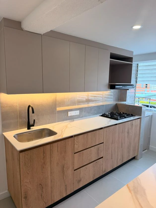 Cocina Vega Real después de la reforma
